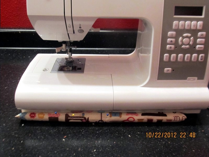 Crystal Sewing Machine pin cushion underneath Crystal Sewing Machine pin cushion underneath