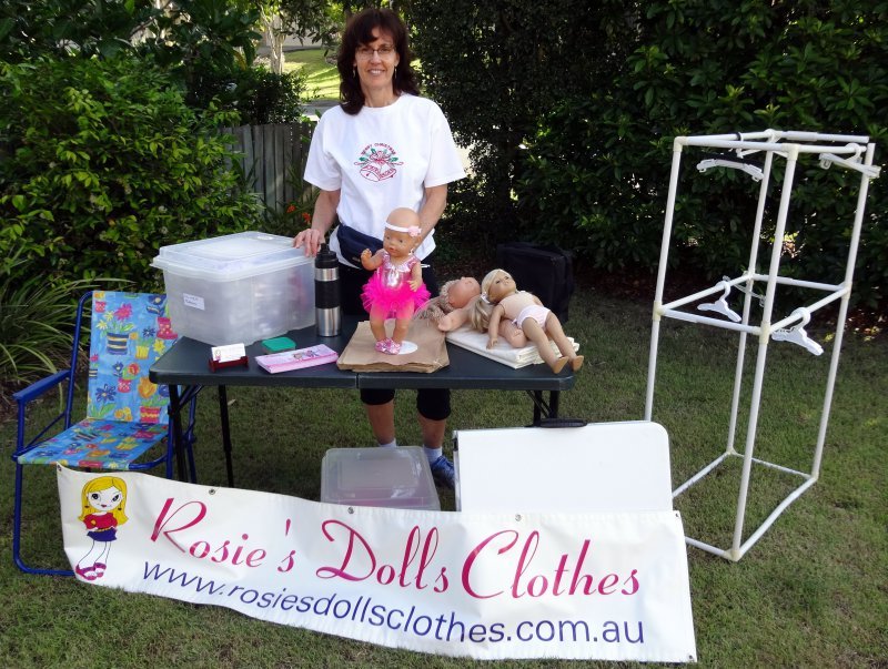 Rosies Dolls Clothes Market Setup